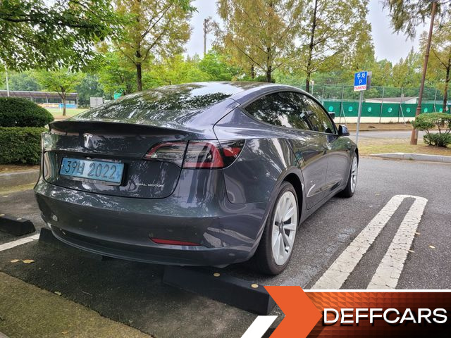 Tesla MODEL 3 Long Range AWD купить на сайте DeffCars