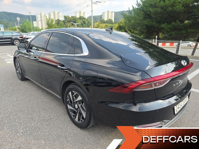 Hyundai GRANDEUR Le Blanc купить на сайте DeffCars