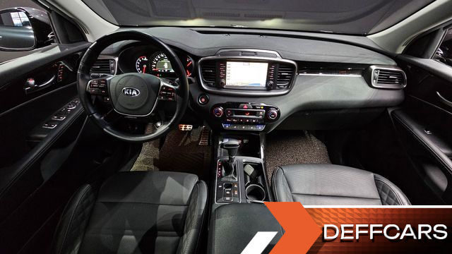 Kia SORENTO Gasoline 2.0 Turbo 2WD Master Special купить на сайте DeffCars