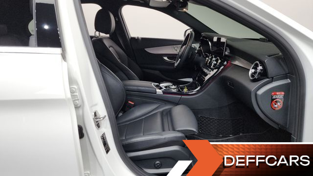 Mercedes C-CLASS C300e 4MATIC AMG Line купить на сайте DeffCars
