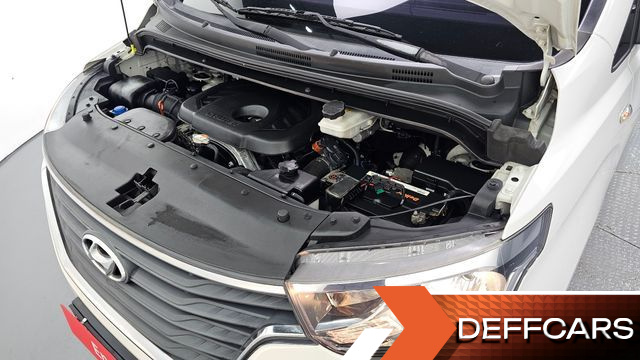 Hyundai STAREX 4WD Wagon 12-Seater Smart купить на сайте DeffCars