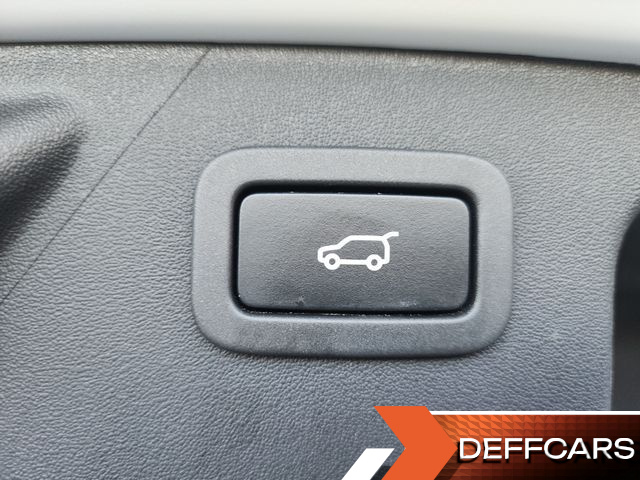 Land Rover DISCOVERY SPORT 2.0 TD4 SE (150PS) купить на сайте DeffCars