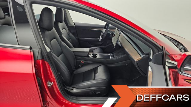 Tesla MODEL 3 Long Range AWD купить на сайте DeffCars