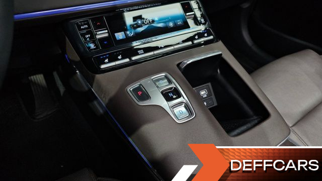 Hyundai GRANDEUR 2.5 Premium Choice купить на сайте DeffCars