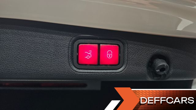 Mercedes E-CLASS E300 4MATIC Avnatgarde купить на сайте DeffCars