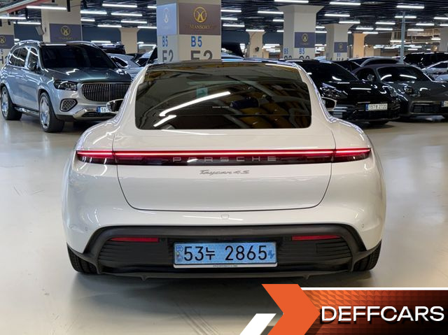 Porsche TAYCAN 4S купить на сайте DeffCars