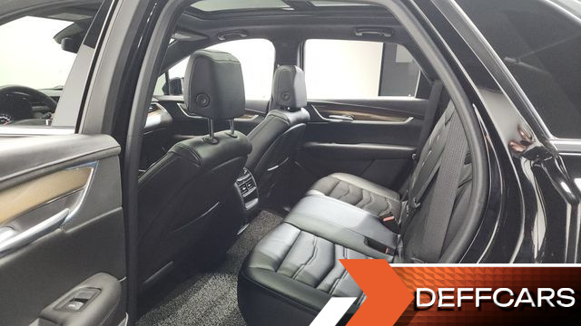 Cadillac XT5 3.6 Platinum купить на сайте DeffCars