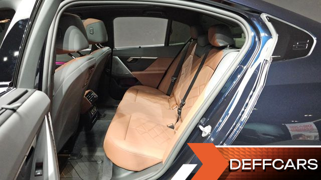 BMW 5-SERIES 530i xDrive M Sport купить на сайте DeffCars