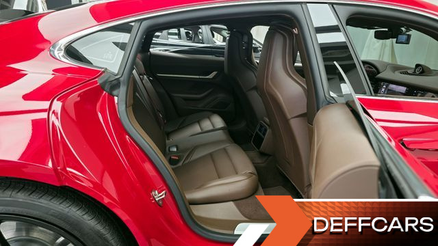 Porsche TAYCAN 4S купить на сайте DeffCars