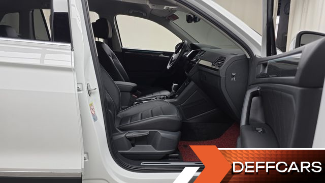 Volkswagen TIGUAN 2.0 TDI Premium купить на сайте DeffCars