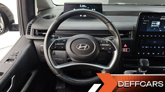 Hyundai STARIA Cargo 5-Seater Modern купить на сайте DeffCars