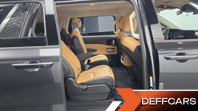 Kia CARNIVAL 9-Seater Noblesse купить на сайте DeffCars