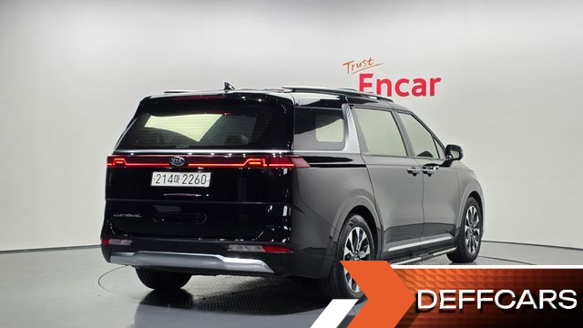 Kia CARNIVAL 9-Seater Signature купить на сайте DeffCars