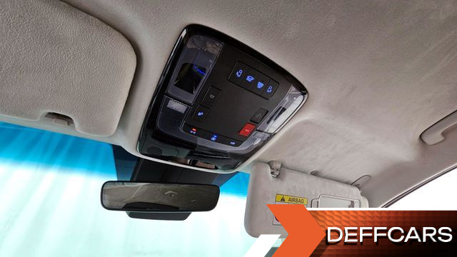 Hyundai STARIA 4WD Lounge 9-Seater Inspiration купить на сайте DeffCars