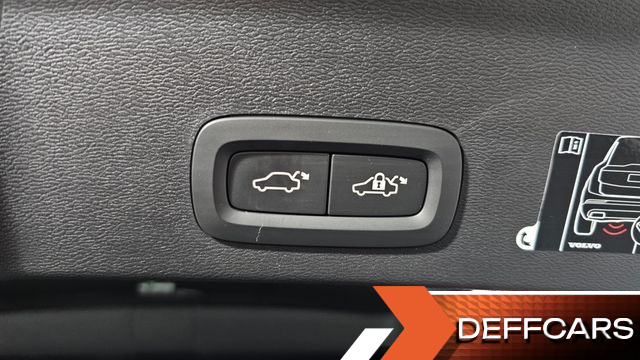 Volvo XC40 T4 Inscription купить на сайте DeffCars