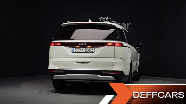 Kia CARNIVAL Diesel 9-Seater Prestige купить на сайте DeffCars