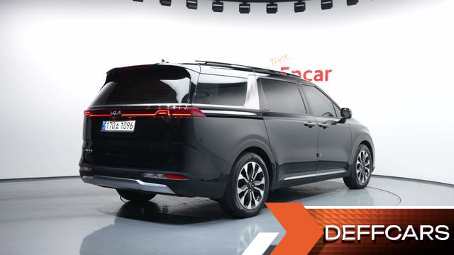 Kia CARNIVAL Gasoline 9-Seater Signature купить на сайте DeffCars