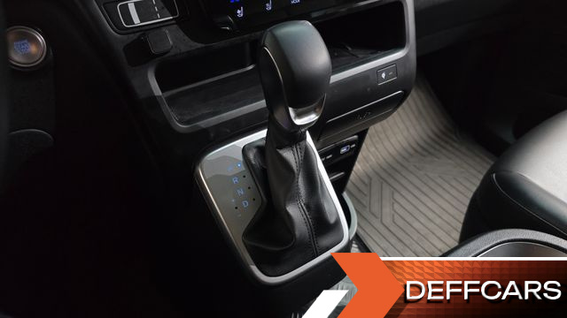 Hyundai STARIA L3.5 Cargo 5-Seater Modern купить на сайте DeffCars