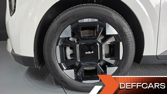 Kia CARNIVAL 9-Seater Prestige купить на сайте DeffCars