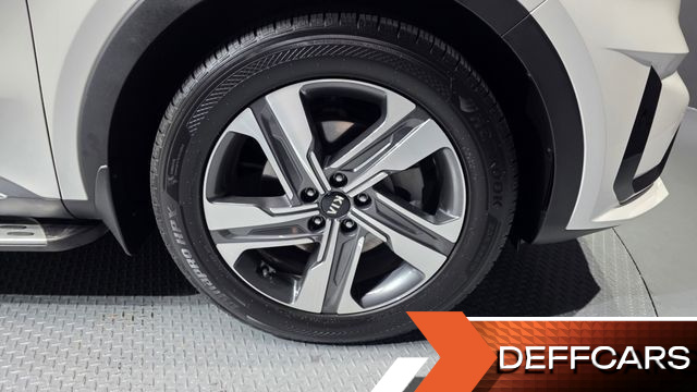 Kia SORENTO HEV 1.6 4WD Signature купить на сайте DeffCars