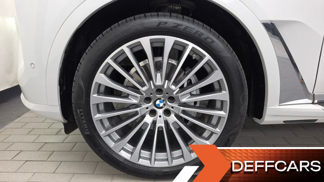 BMW X7 xDrive 40i Design Pure Excellence 7-Seater купить на сайте DeffCars