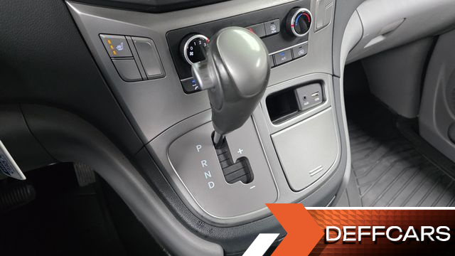 Hyundai STAREX Van 3-Seater Smart купить на сайте DeffCars