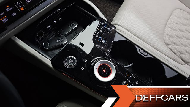 Kia SPORTAGE Signature Gravity 4WD купить на сайте DeffCars