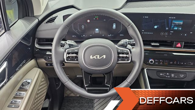 Kia CARNIVAL Gasoline 9-Seater Signature купить на сайте DeffCars