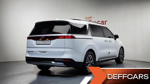 Kia CARNIVAL 9-Seater Noblesse купить на сайте DeffCars