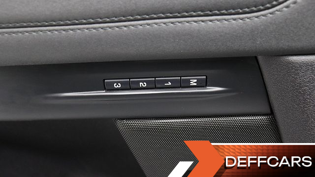 Land Rover RANGE ROVER EVOQUE P250 R-Dynamic SE купить на сайте DeffCars