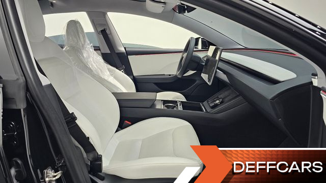 Tesla MODEL 3 Long Range AWD купить на сайте DeffCars