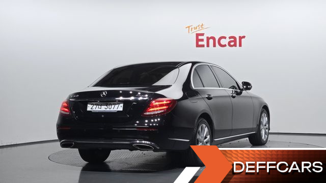 Mercedes E-CLASS E300 4MATIC Exclusive купить на сайте DeffCars