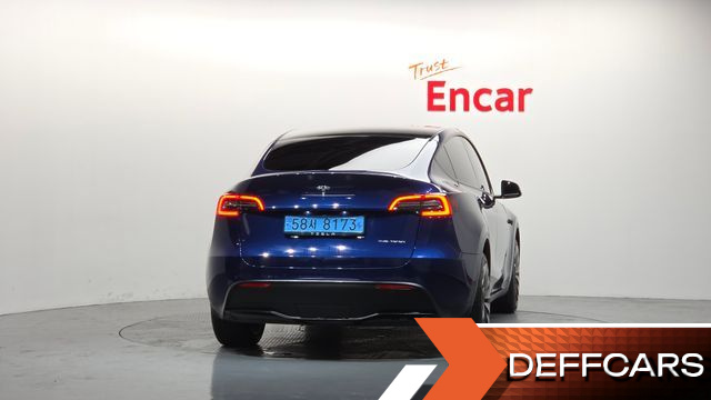 Tesla MODEL Y Long Range AWD купить на сайте DeffCars