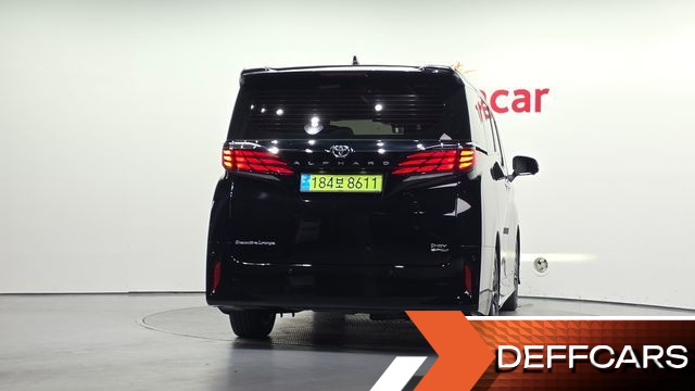 Toyota ALPHARD 2.5 HEV Executive AWD купить на сайте DeffCars