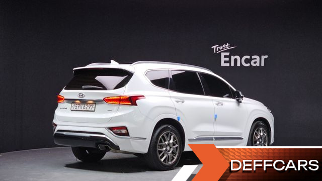 Hyundai SANTAFE Gasoline 2.0T 4WD Inspiration купить на сайте DeffCars