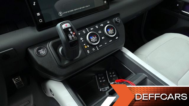 Land Rover DEFENDER 110 D250 X-Dynamic SE купить на сайте DeffCars