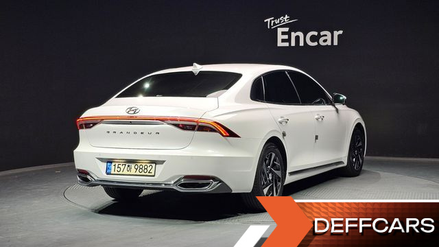 Hyundai GRANDEUR Le Blanc купить на сайте DeffCars