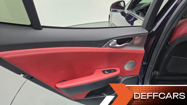 Kia STINGER 2.0 Turbo 2WD Platinum купить на сайте DeffCars