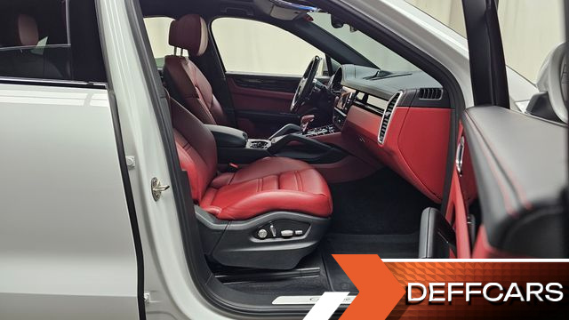 Porsche CAYENNE 3.0 Coupe купить на сайте DeffCars