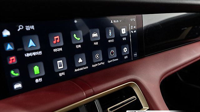 Porsche TAYCAN 4S Cross Turismo купить на сайте DeffCars