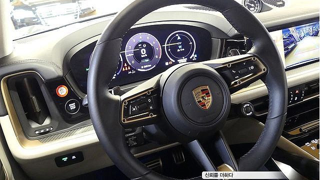 Porsche CAYENNE 3.0 E-Hybrid Coupe купить на сайте DeffCars