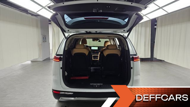 Kia CARNIVAL 9-Seater Noblesse купить на сайте DeffCars