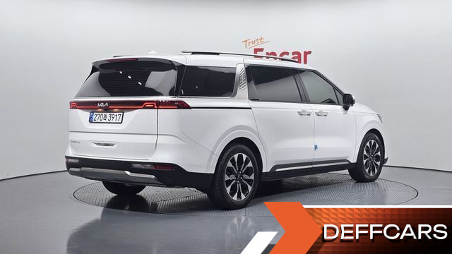 Kia CARNIVAL 9-Seater Noblesse купить на сайте DeffCars