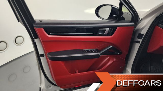 Porsche CAYENNE 3.0 PLATINUM EDITION купить на сайте DeffCars