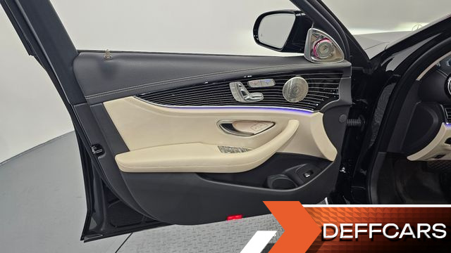 Mercedes E-CLASS E450 4MATIC Exclusive купить на сайте DeffCars
