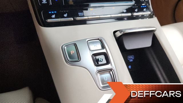 Hyundai GRANDEUR 3.3 Calligraphy купить на сайте DeffCars