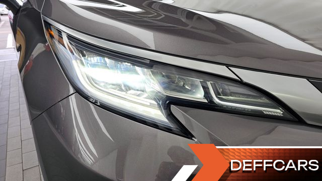 Toyota SIENNA 2.5 Hybrid 2WD купить на сайте DeffCars