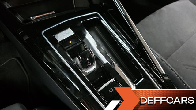 Volkswagen GOLF 2.0 TDI Prestige купить на сайте DeffCars