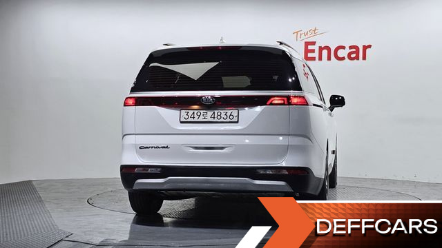Kia CARNIVAL 9-Seater Prestige купить на сайте DeffCars