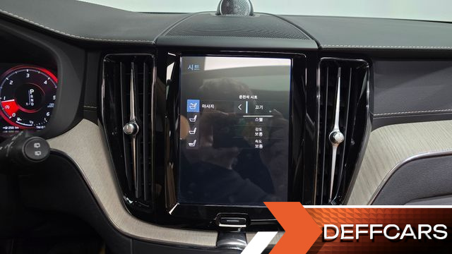 Volvo XC60 D5 Inscription купить на сайте DeffCars